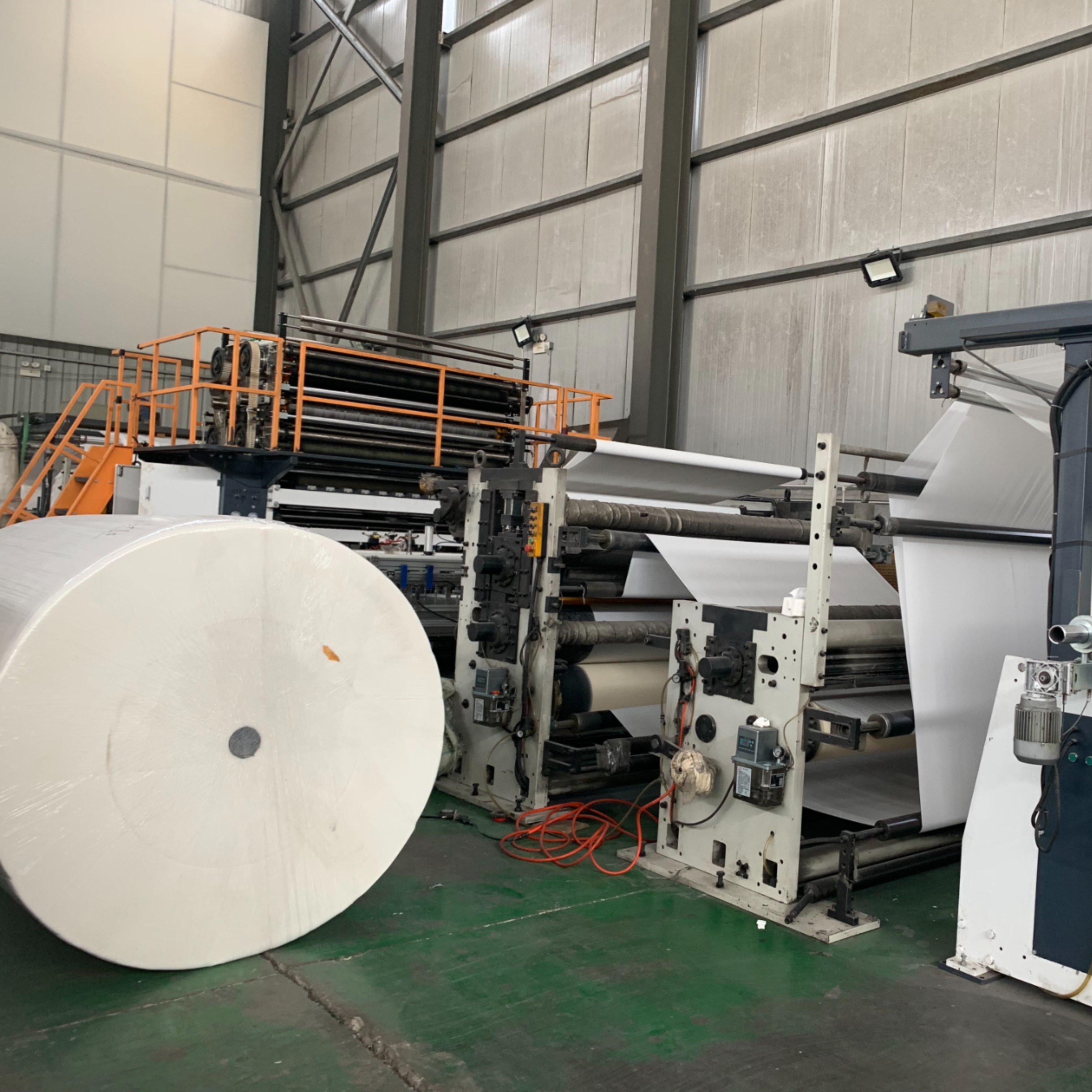 Rollos Jumbo de 2850 mm
