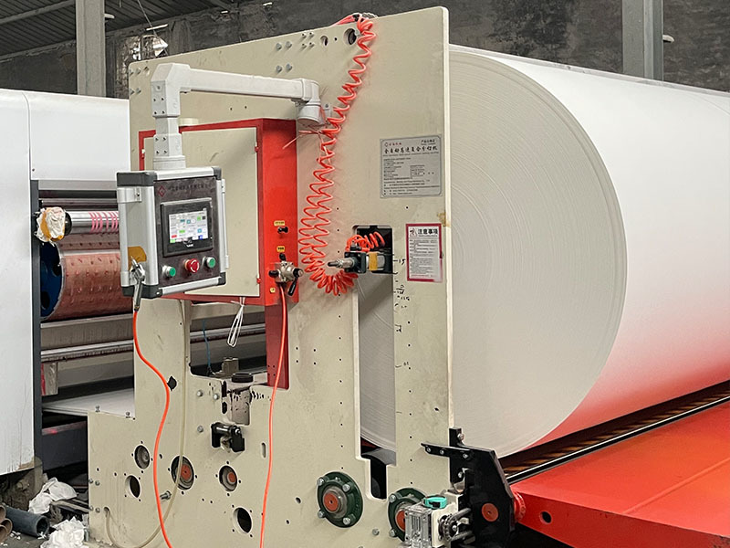 ¿Cuáles son las diferencias específicas entre el papel higiénico y los pañuelos faciales?