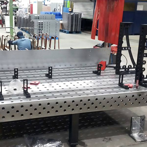 Technical characteristics of D28 welding platform