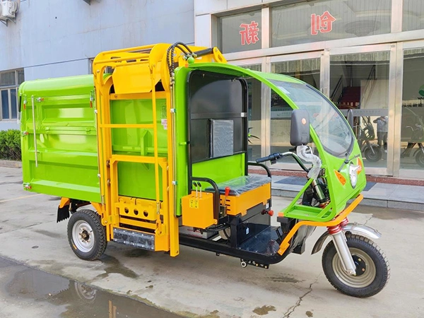 3 cubic electric three-wheeled garbage truck with hanging bucket