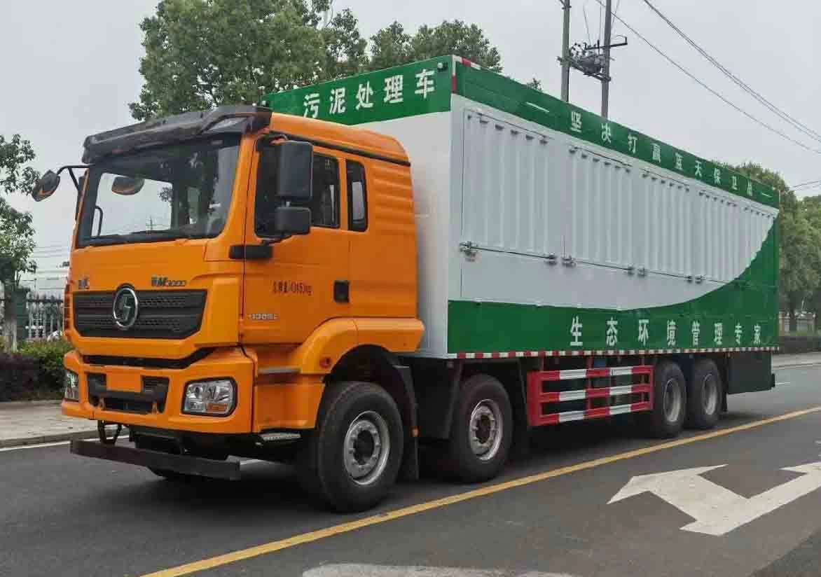 Large sewage purification vehicle