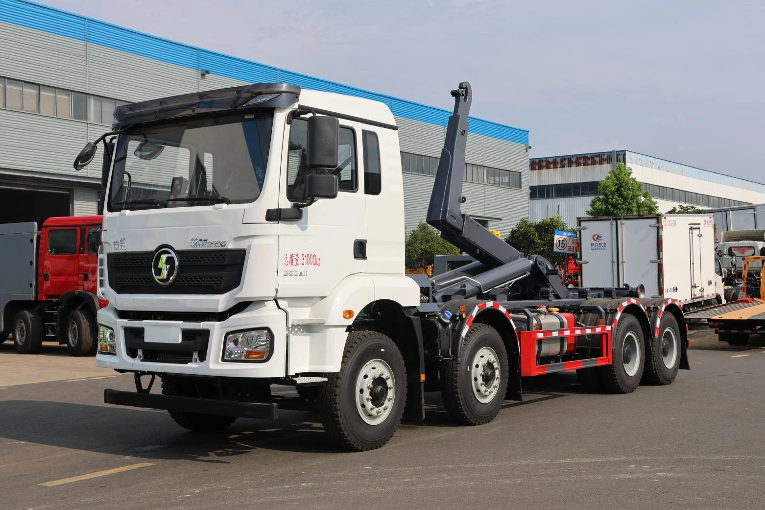 Large Shaanxi Automobile Hook-Arm Garbage Truck