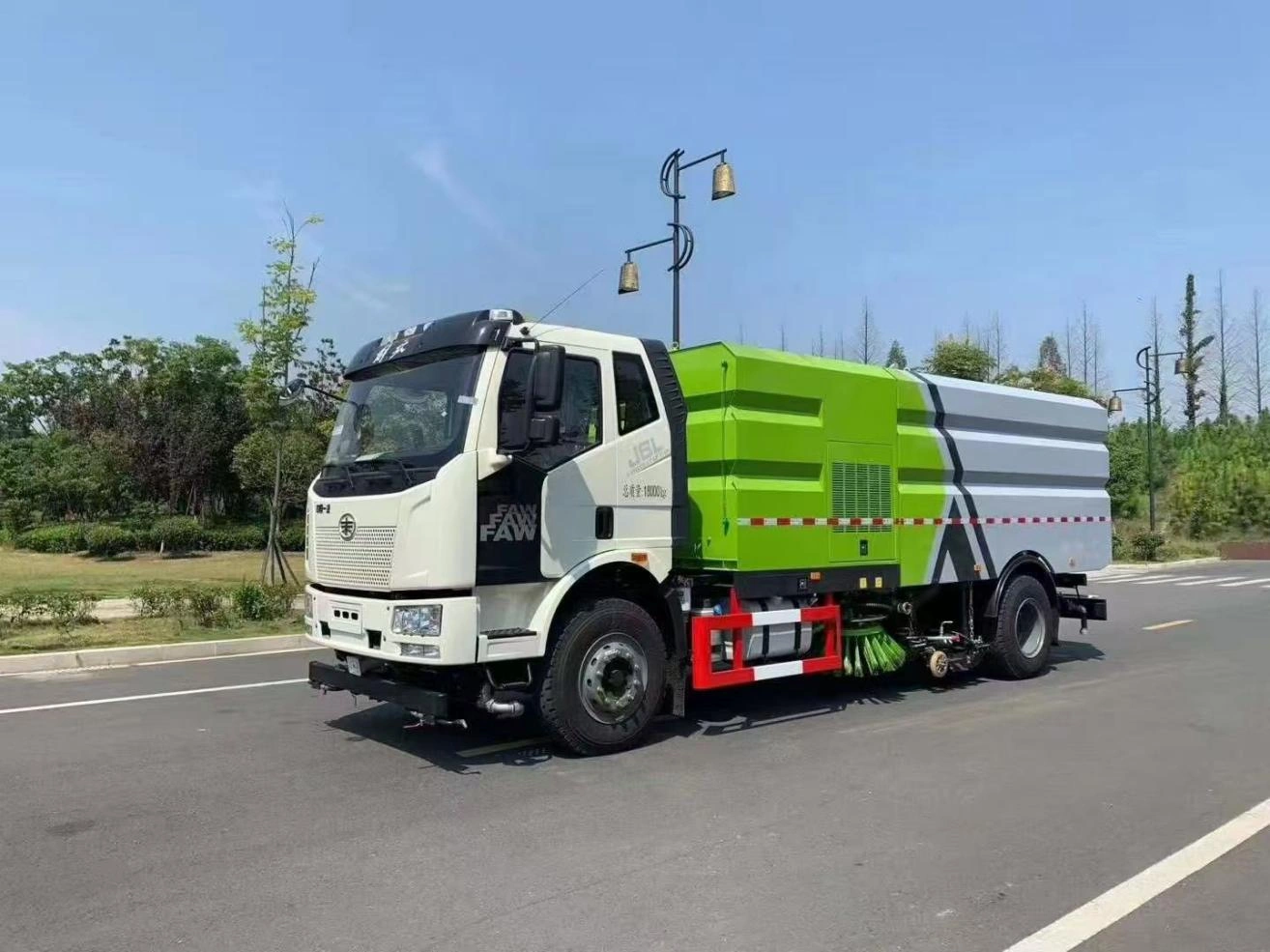 Jiefang road sweeper