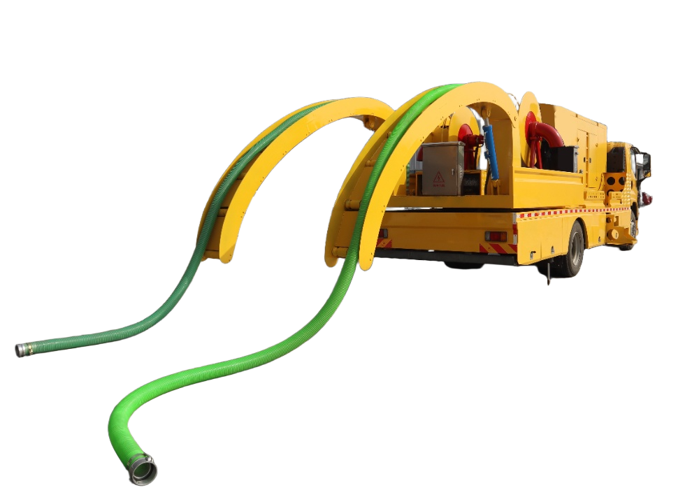 Isuzu large flow remote water supply and drainage rescue vehicle