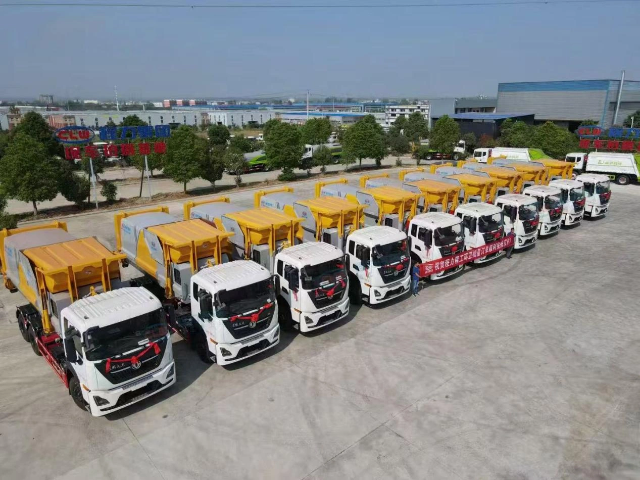 Mobile waste treatment station