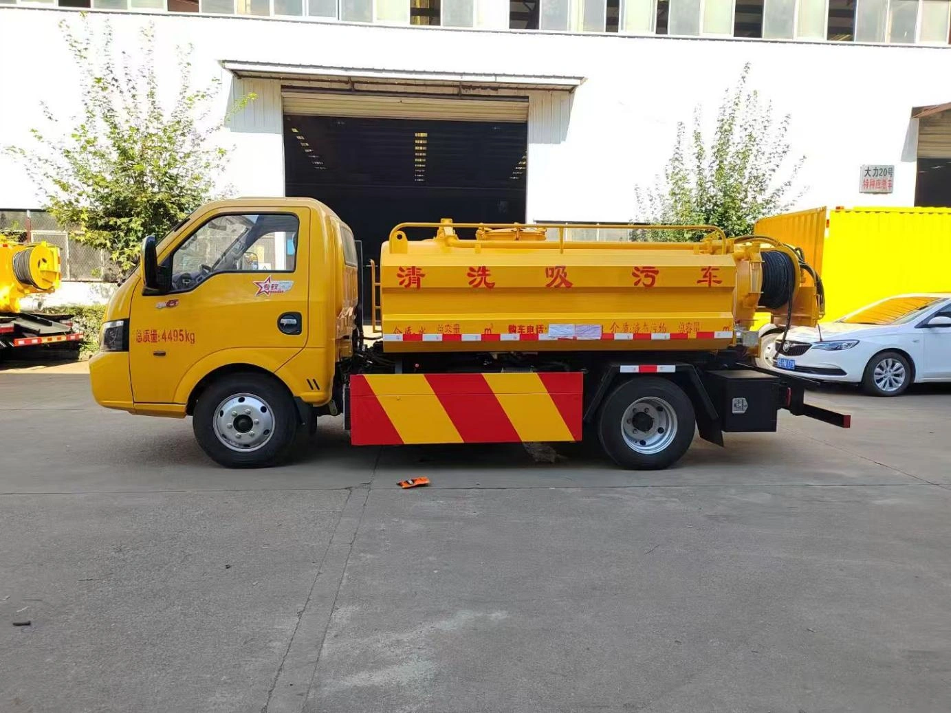 3-4 cubic meter Shaanxi Automobile Sewage Cleaning and Suction Truck