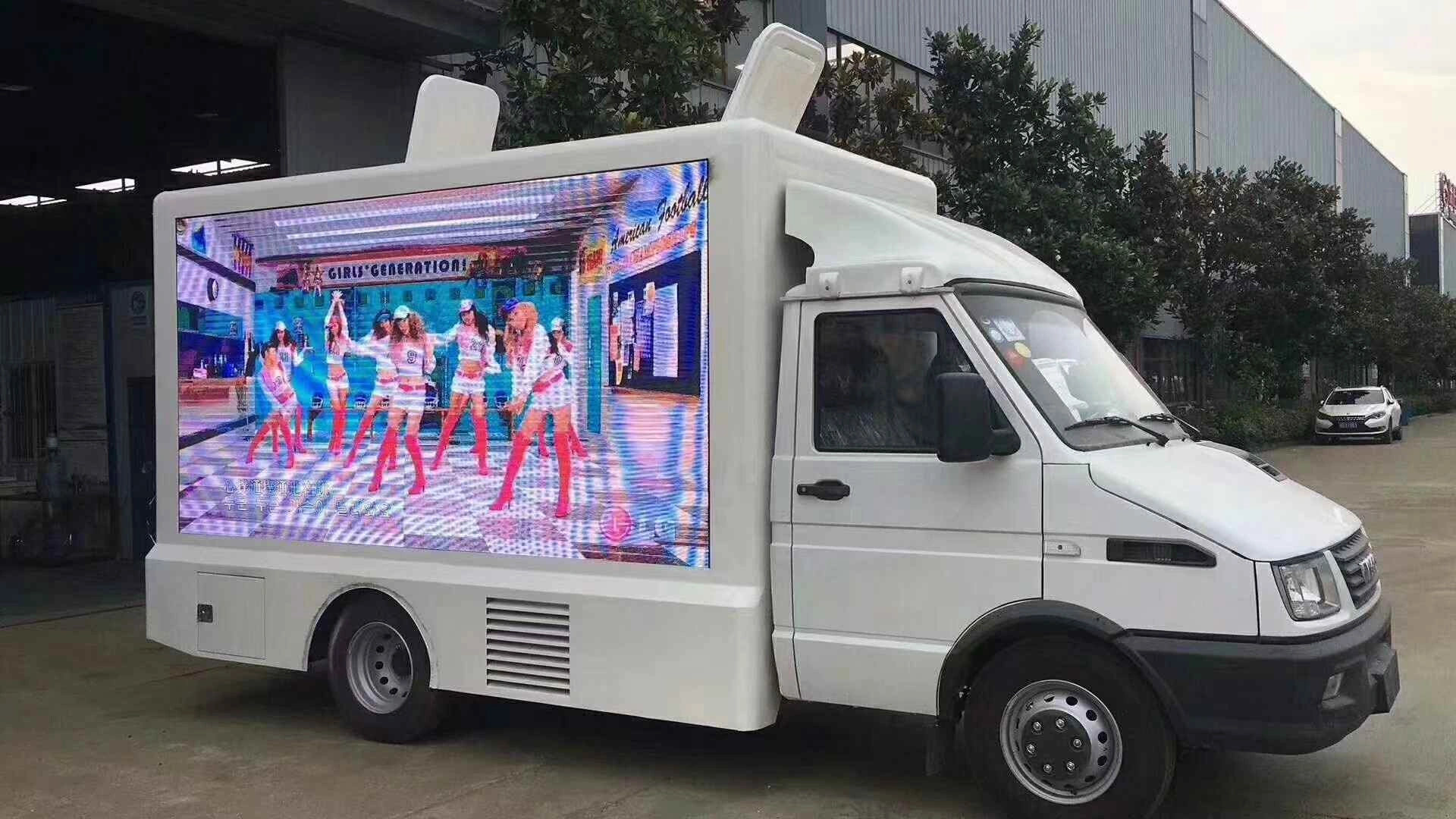 Iveco 2-seater promotional vehicle