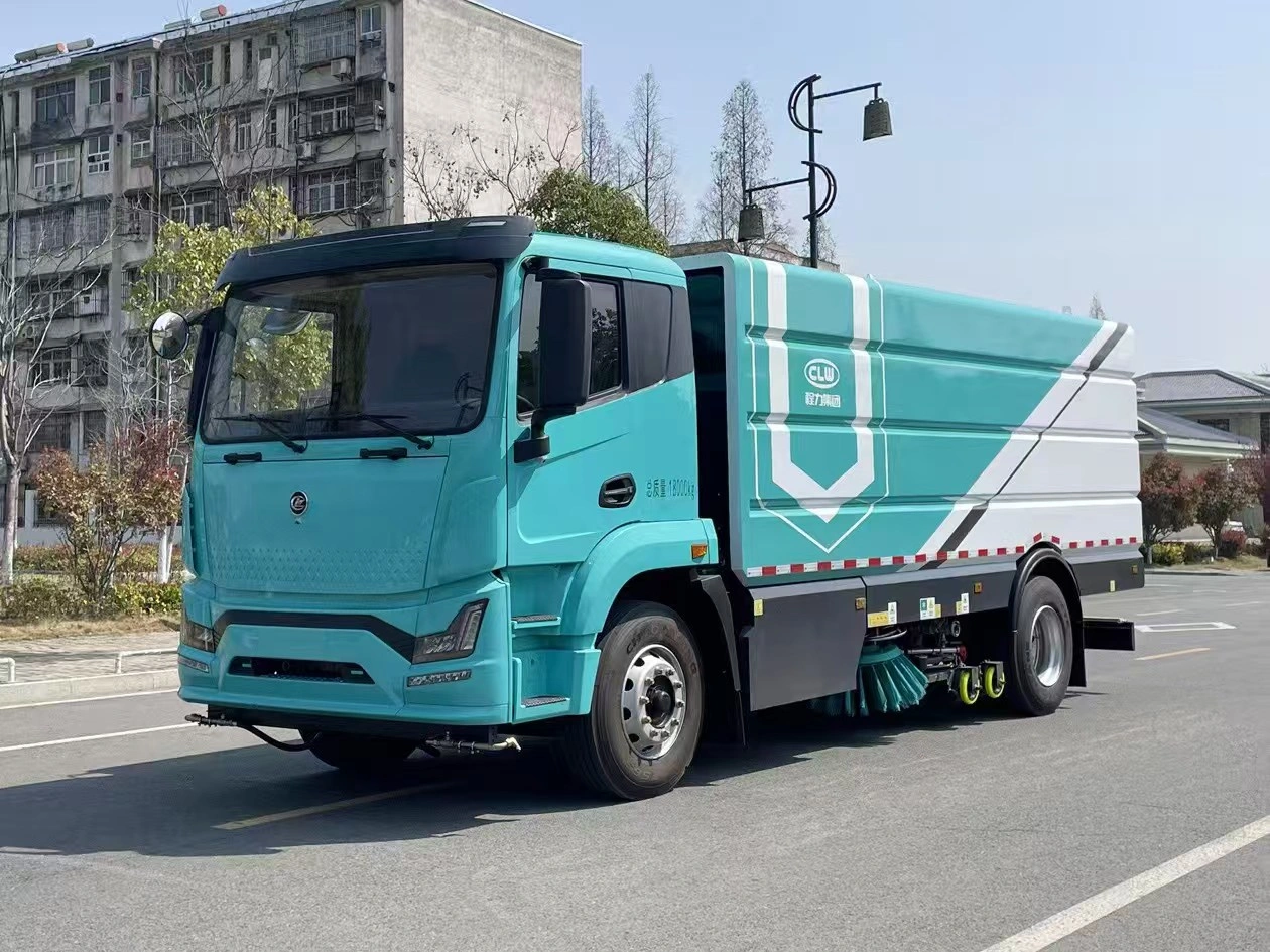 Medium-sized pure electric road sweeper