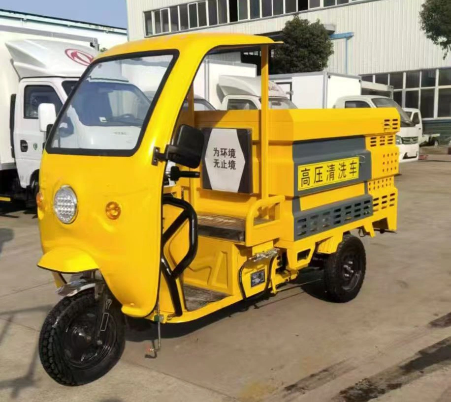 Electric three-wheeled high-pressure cleaning vehicle