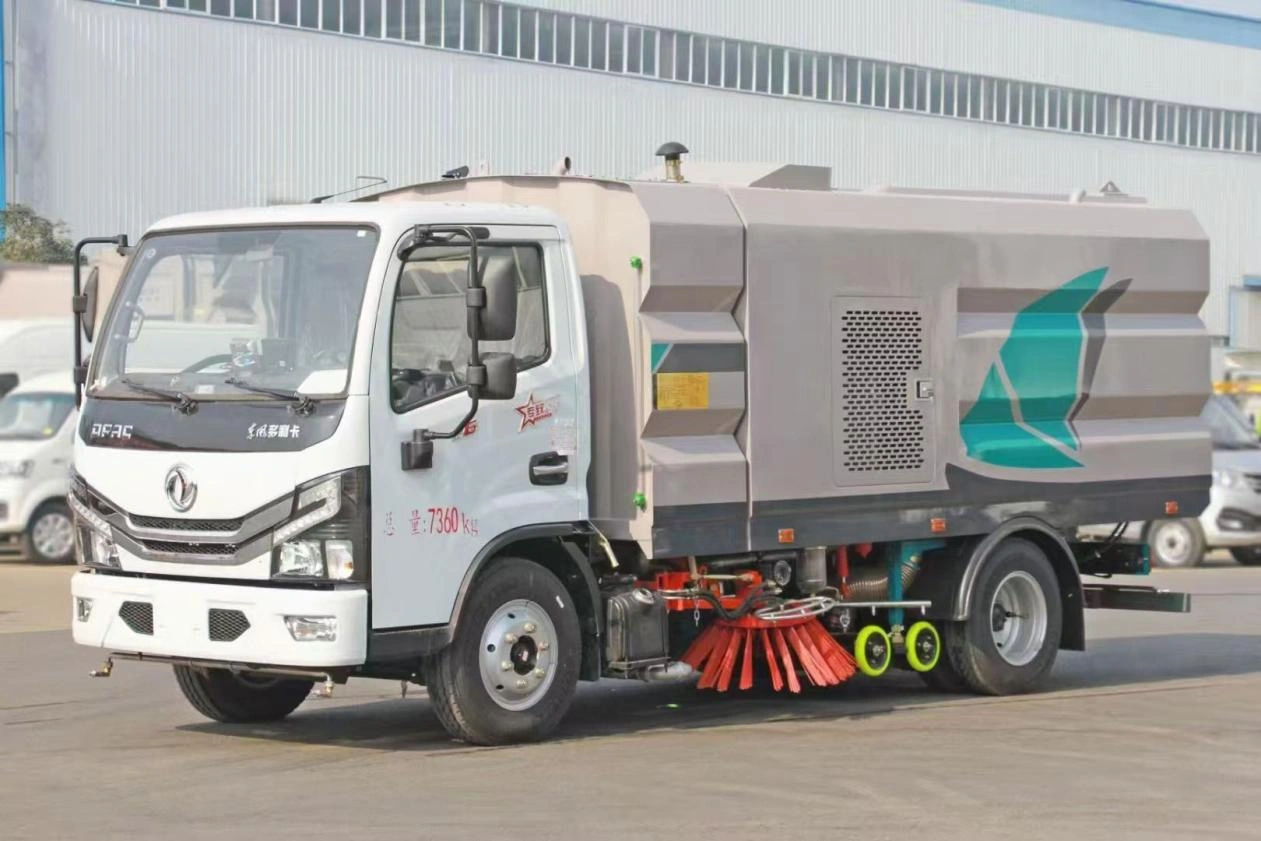 Dongfeng D6 washing and sweeping vehicle