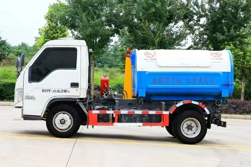 Small Foton hook-arm garbage truck