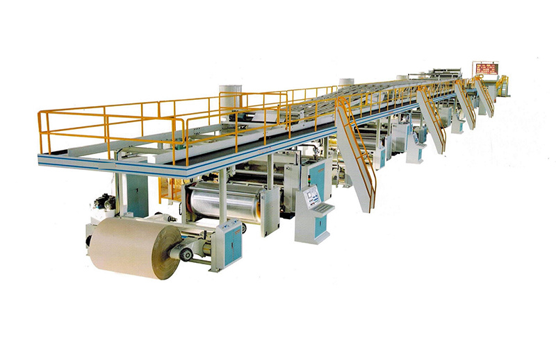 Thin blade slitter scorer