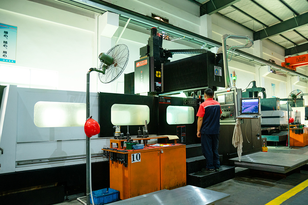 Mechanical equipment