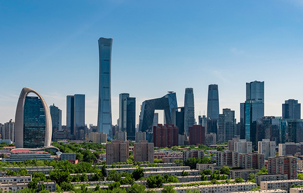 走进建国