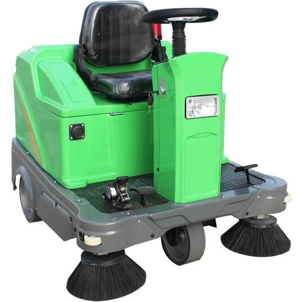 CZ1200驾驶式扫地车