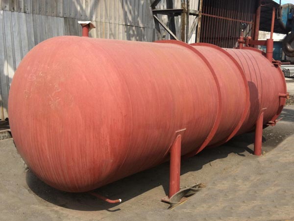 Vacuum drying kiln
