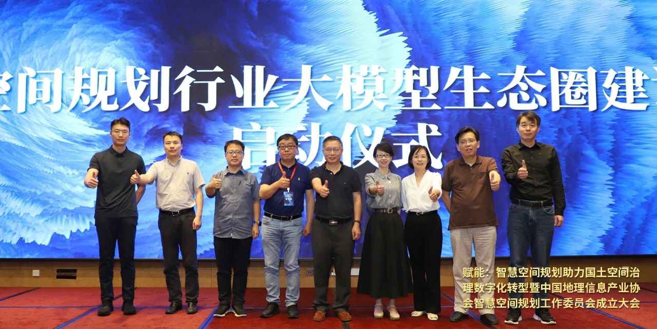 2025超好看的手机墙纸