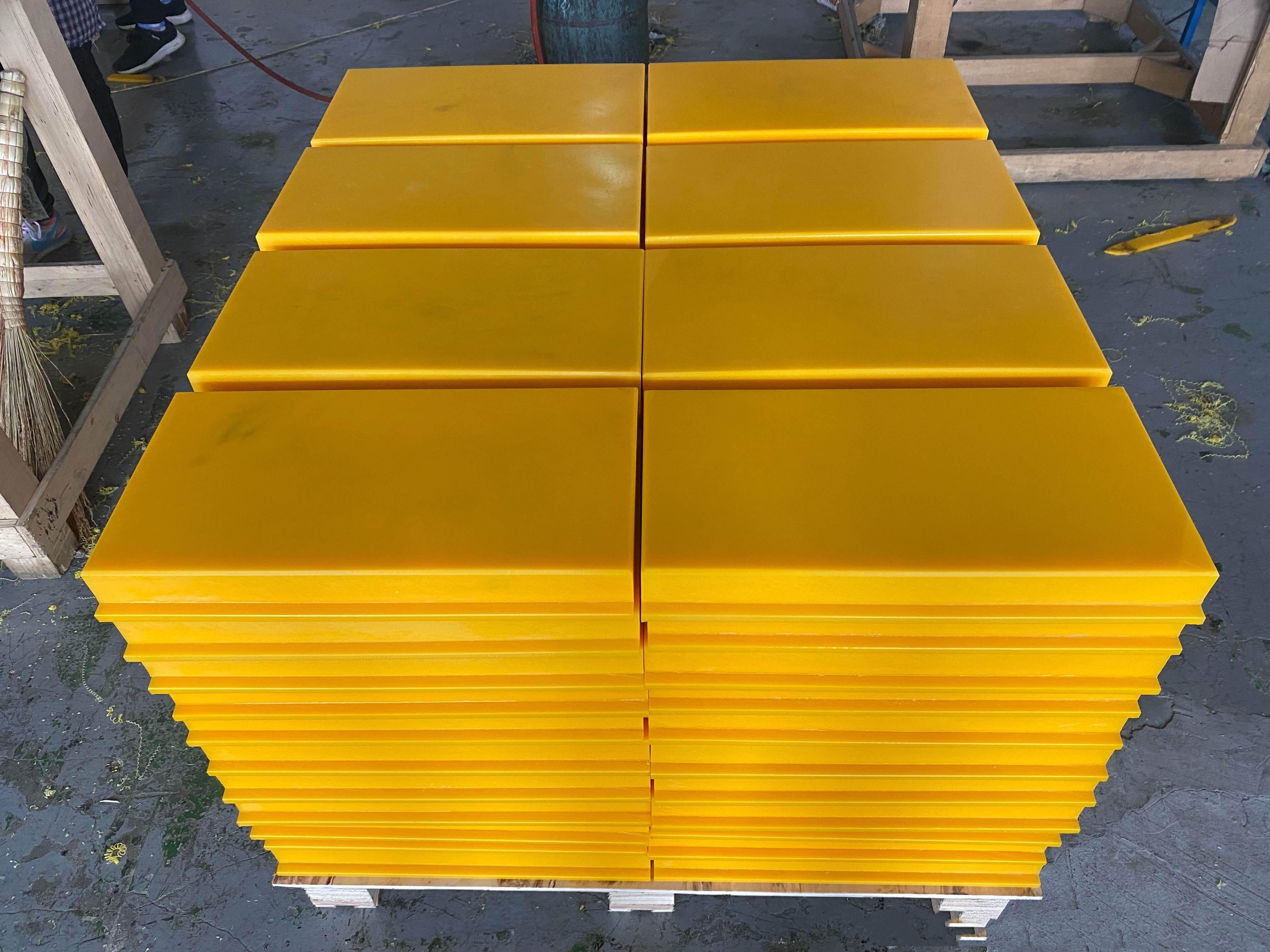 Маленький размер жёлтая износостойкая плита UHMWPE толщиной 5 см