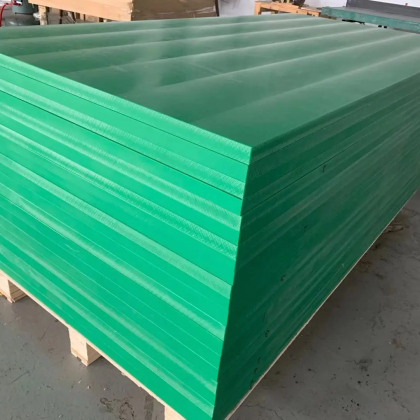 Green wear-resistant and impact resistant HDPE plastic sheet