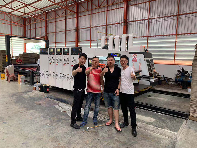 How to carry out the operation of high-speed grid slotting machine