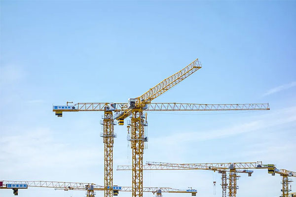 Efficient Use and Safe Operation of Tower Cranes