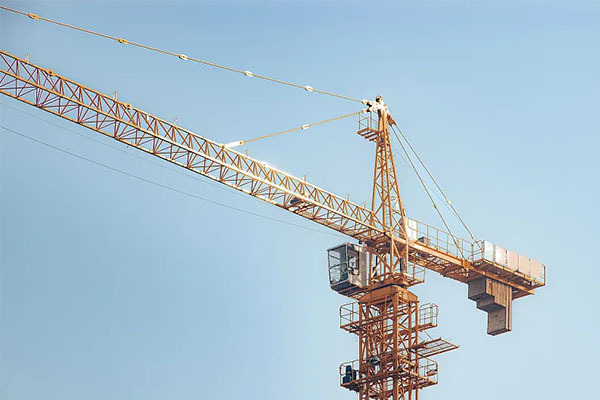 Excellent application of tower cranes in modern construction