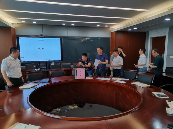 生產管理黨支部召開支部黨員大會