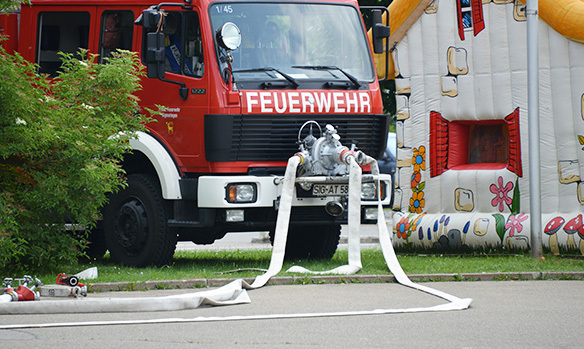 Fire hose handling test items and test standards