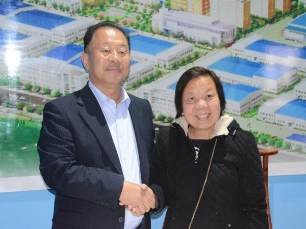 越南永环集团创始人张丽卿参观考察宇王集团