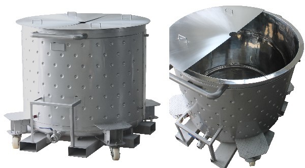 Stainless steel insulated container