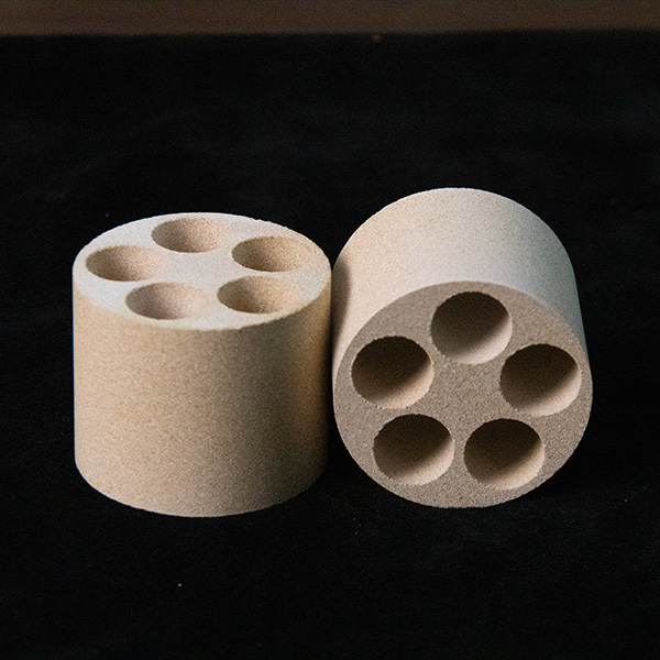 五孔氧化镁环 Five-hole magnesium oxide ring