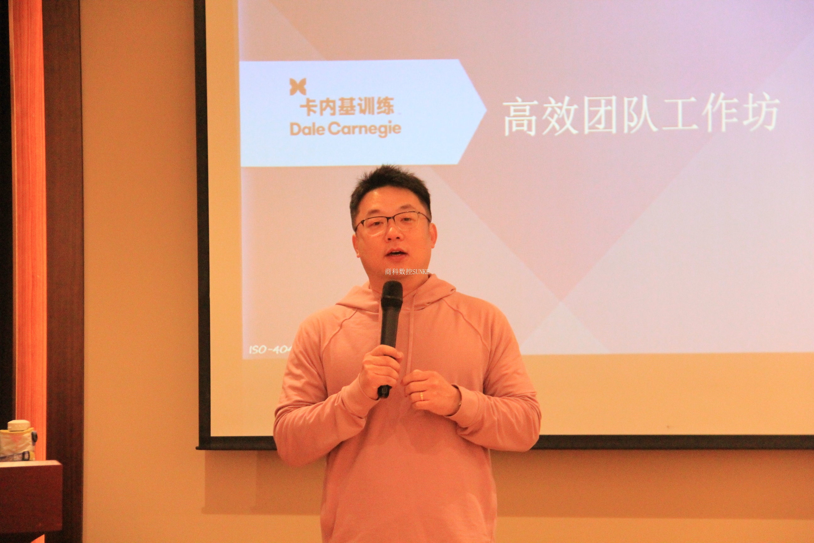 图片名称 图片名称