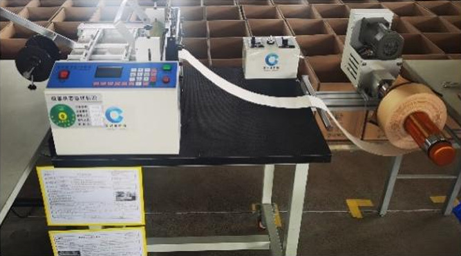 Full and half cut automatic slitting machine