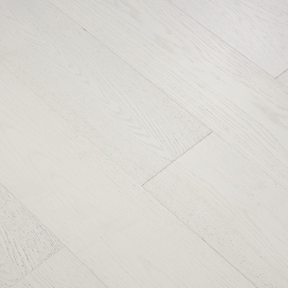 Opulent White
