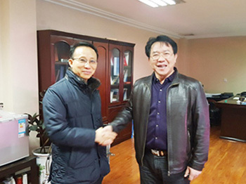 We cooperated with Korean customer who customized 4 LJ300 continuous extrusion line for high precision automotive air conditioner tube. We cooperated with Korean customer who customized 4 LJ300 continuous extrusion line for high precision automotive air conditioner tube.