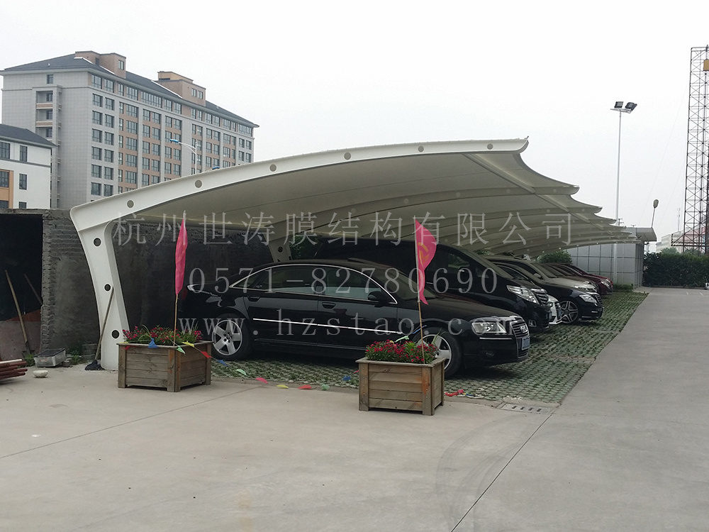 澳门红姐论坛定型膜结构车棚7Z-2