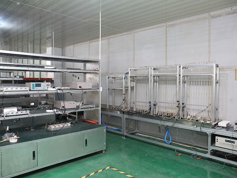 Workshop equipment