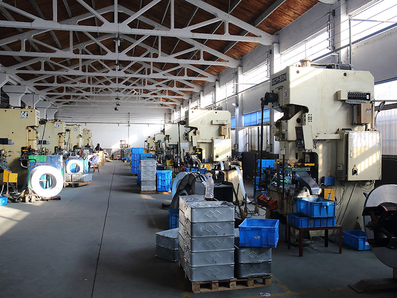 Workshop equipment