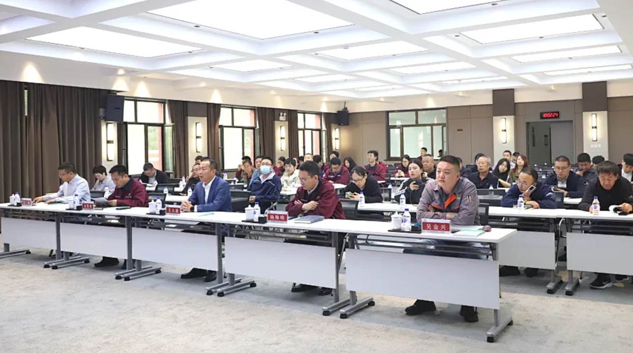 Provincial Vanadium-Titanium Quality Inspection Center of Baotong Mining Industry Unveiled and Established