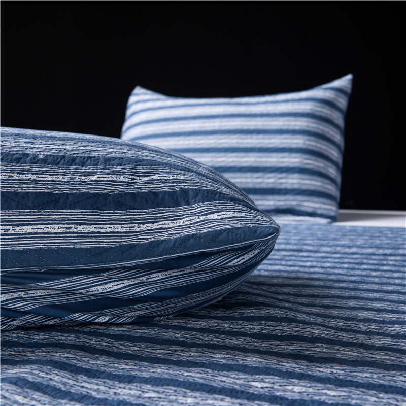 Untrasonic summer quilt
