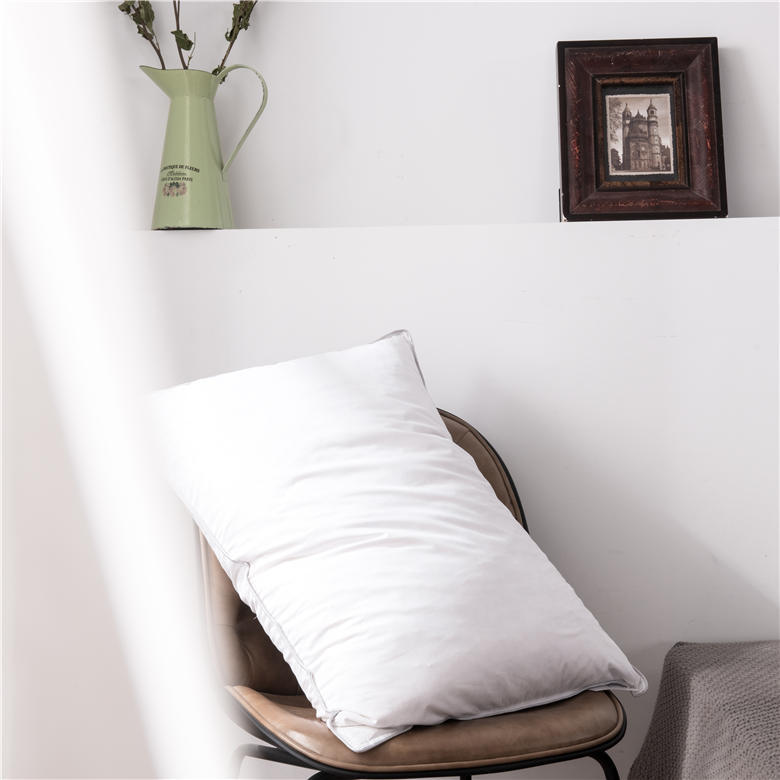 Feather pillow