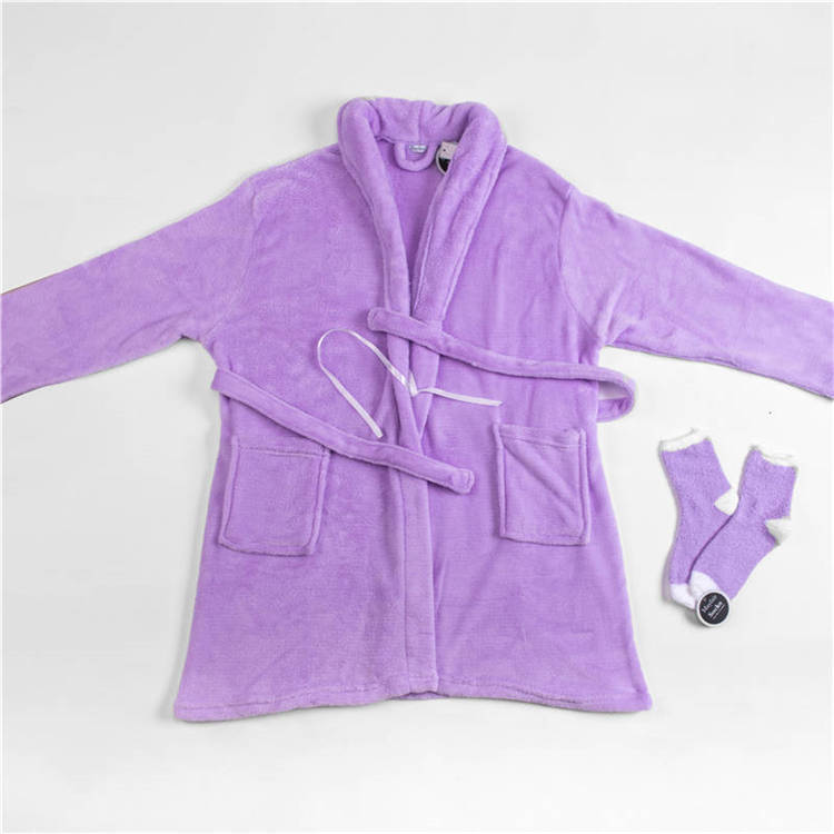 ORT3CS05: Robe Cozy Sock 2 PC Spa Set