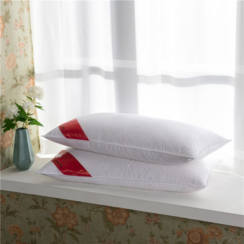 ORT8MM20：3-Layer Feather&Down Pillow