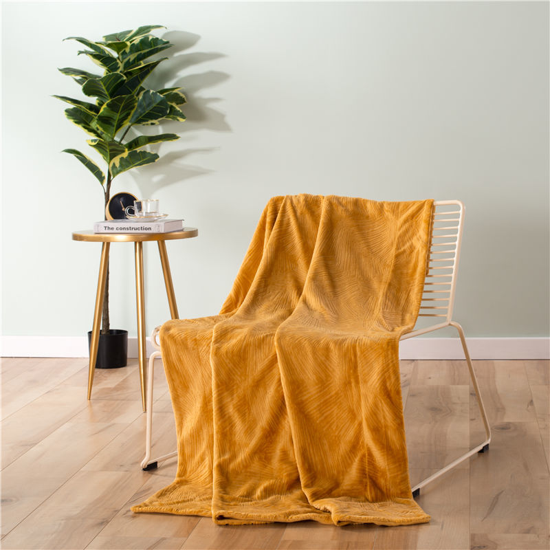 ORT3LY09 Embossed flannel blanket (OKO BSCI)