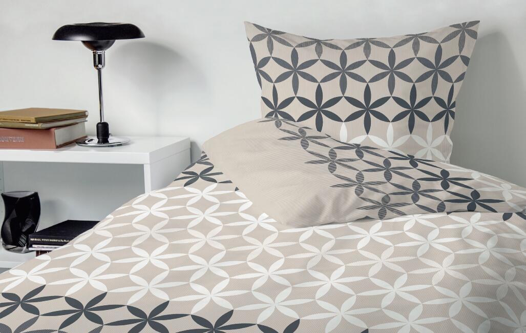ORT4AL1：Knitted bedlinen