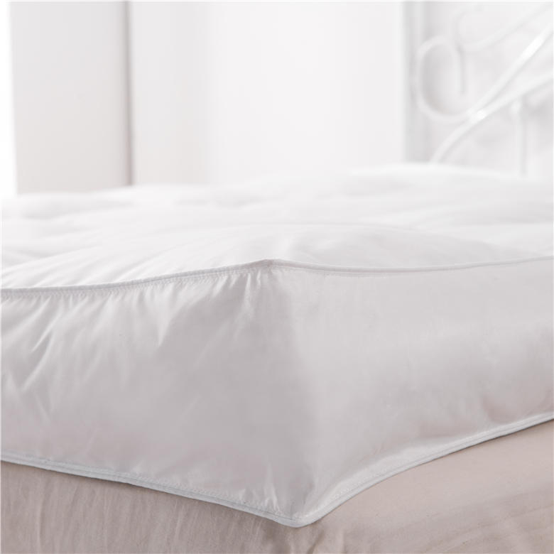 ORT1KL4:Feather mattress protector(BSCI OKO DOWNPASS RDS)