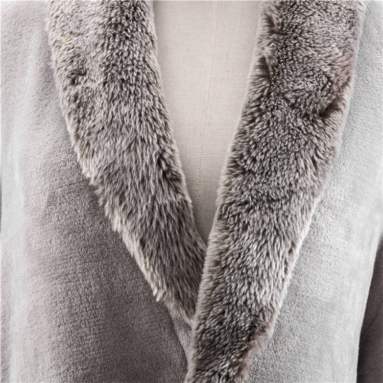 ORT3CS03: Solid Flannel RobeS With Faux Fur Collar