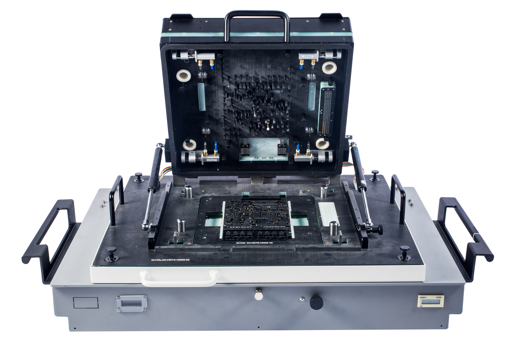 TR8001