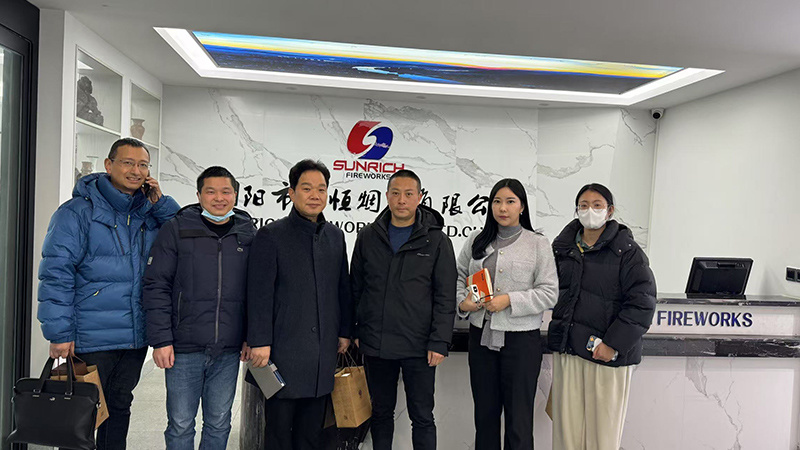 Group photo of customers