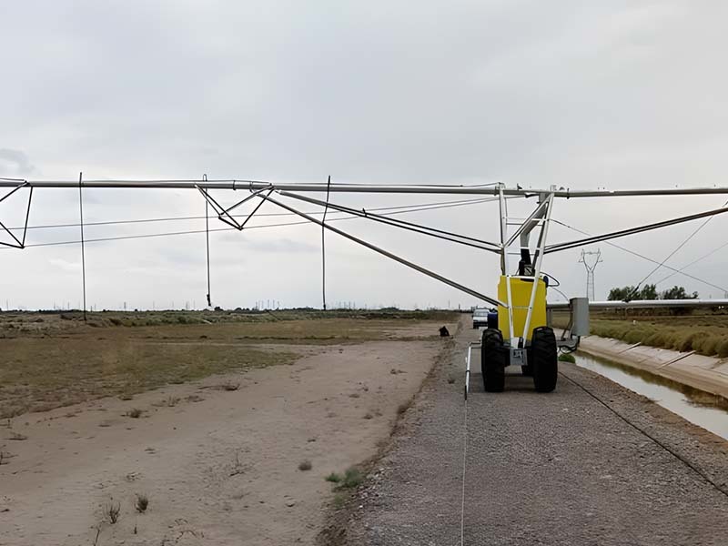 Four Wheel Sprinkler Machine